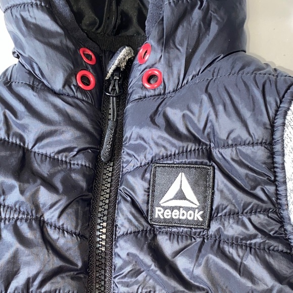 Reebok Black and Gray Hooded Jacket - Picture 7 of 16